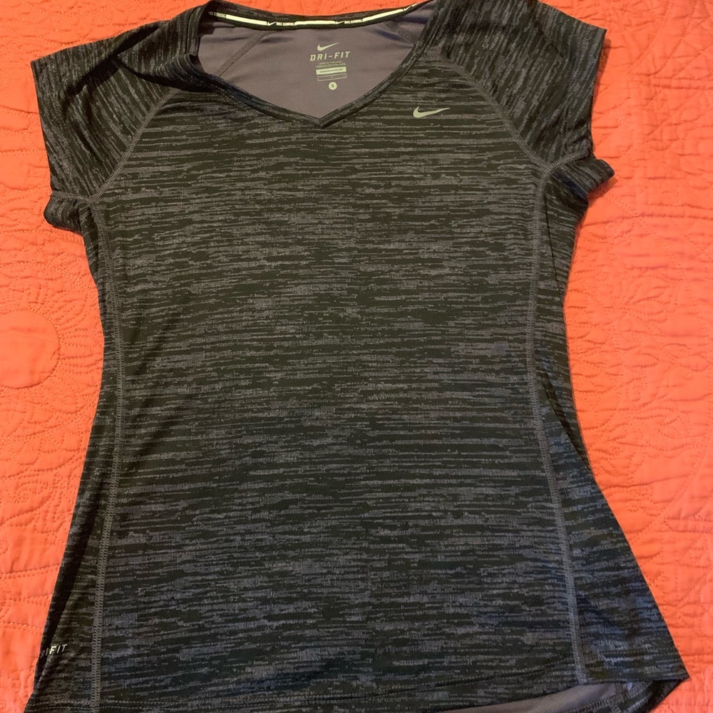 Nike Miler purple/black, EUC, Small